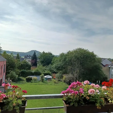 Apartament Dachwohung, Ferienwohnung Oder Auch Fuer Monteure Geeignet Eschweiler
