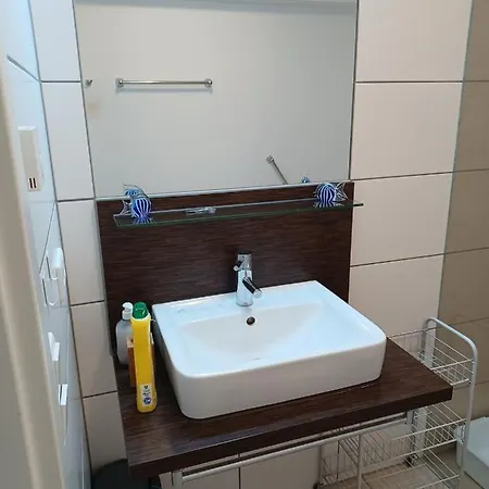 Dachwohung, Ferienwohnung Oder Auch Fuer Monteure Geeignet Apartament Eschweiler